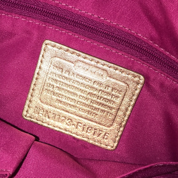 COACH bag & wallet - Picture 3 of 6